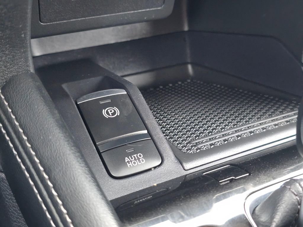 Used 2024 Nissan Kicks SV image 33