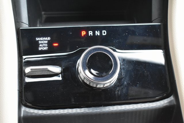 Used 2025 Jeep Grand Cherokee L Limited image 33