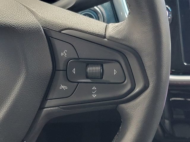 Certified 2023 Chevrolet Bolt LT w/ Infotainment Package FWD image 27