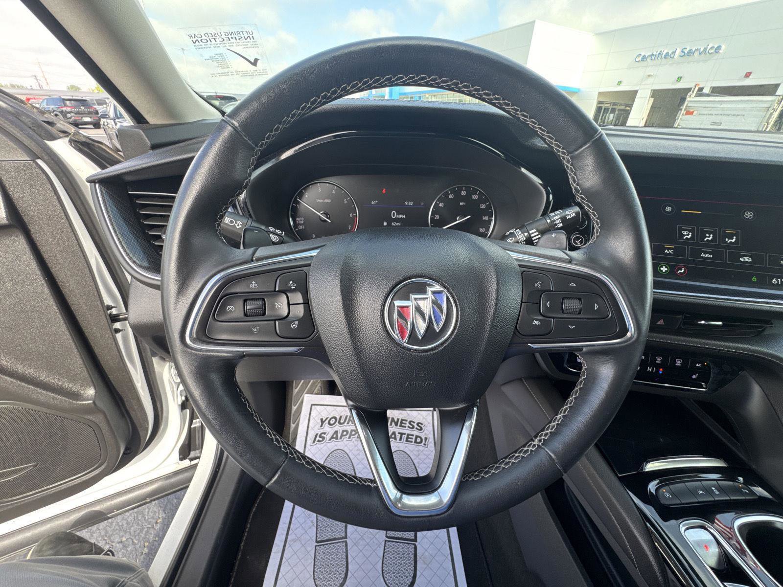 Used 2022 Buick Envision Preferred FWD image 18