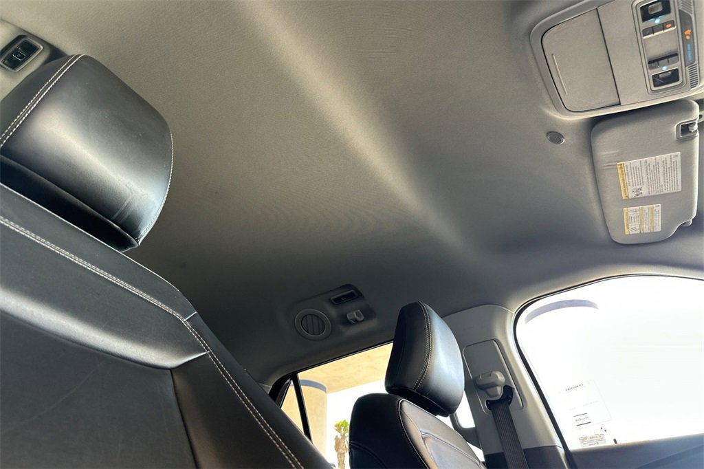 Used 2021 Ford Explorer XLT w/ Equipment Group 202A image 21