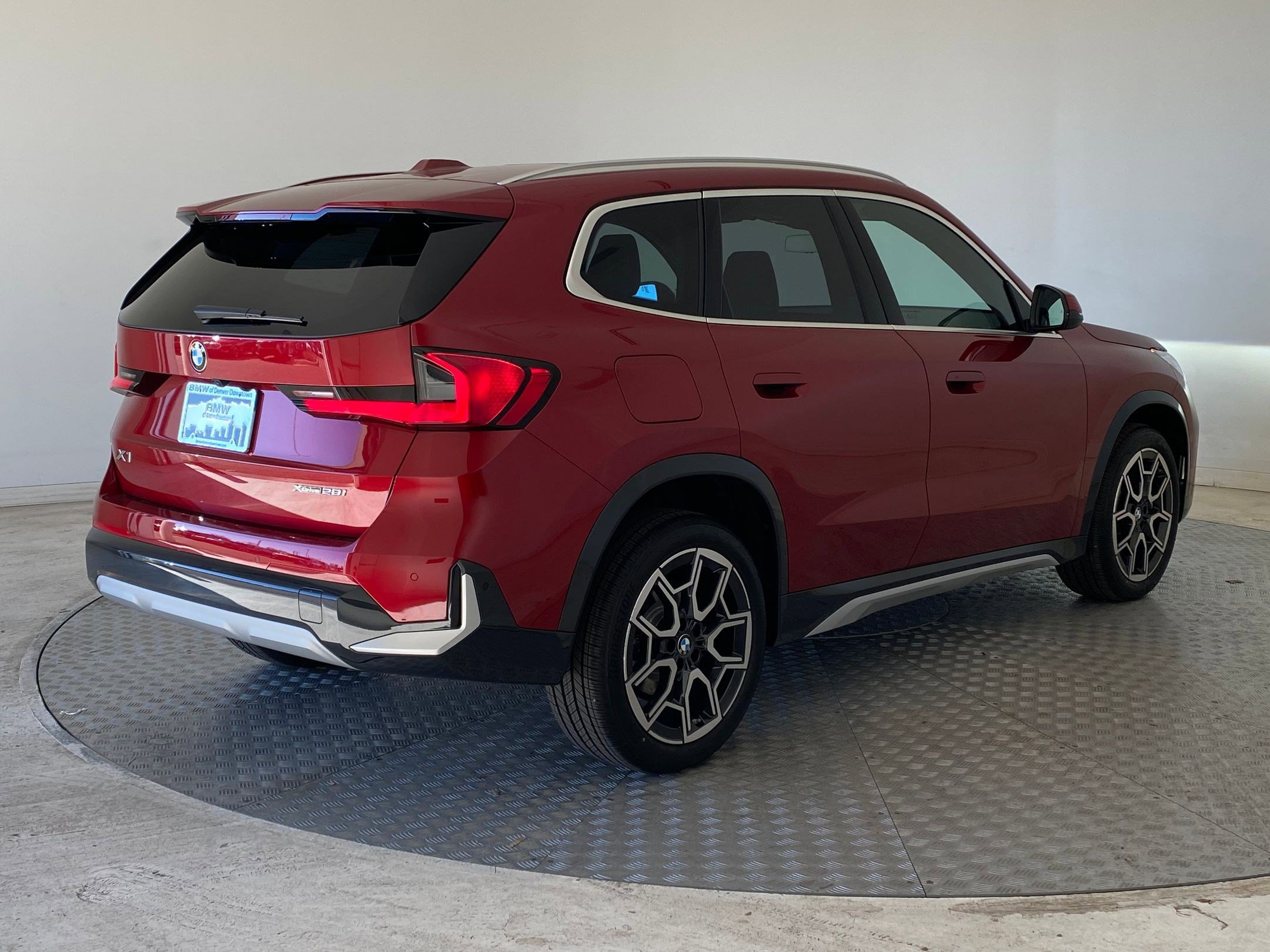 New 2026 BMW X1 xDrive28i w/ Convenience Package AWD/4WD image 9