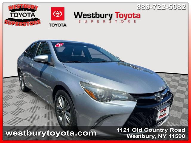 Used 2016 Toyota Camry SE w/ Moonroof Package FWD image 1