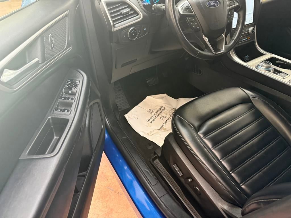 Used 2023 Ford Edge SEL image 10