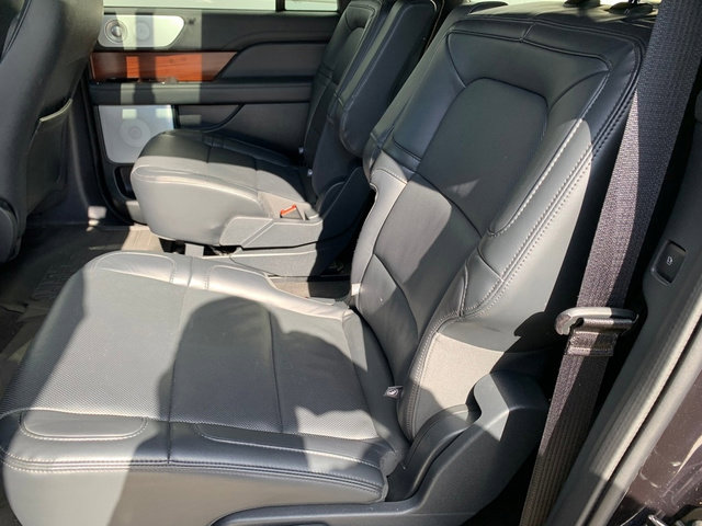 Certified 2024 Lincoln Navigator L Reserve image 19