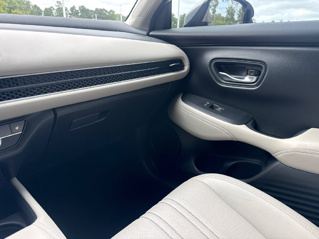 Used 2026 Honda HR-V EX-L image 18