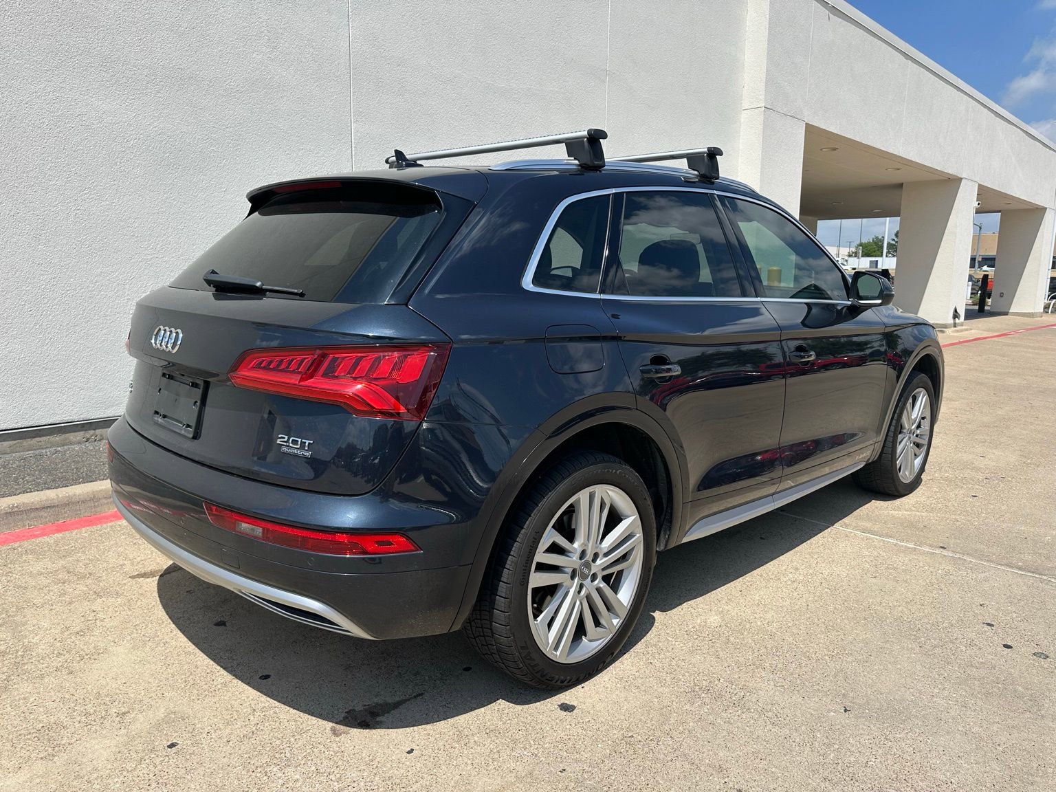 Used 2018 Audi Q5 2.0T Premium Plus w/ Premium Plus Package AWD/4WD image 7