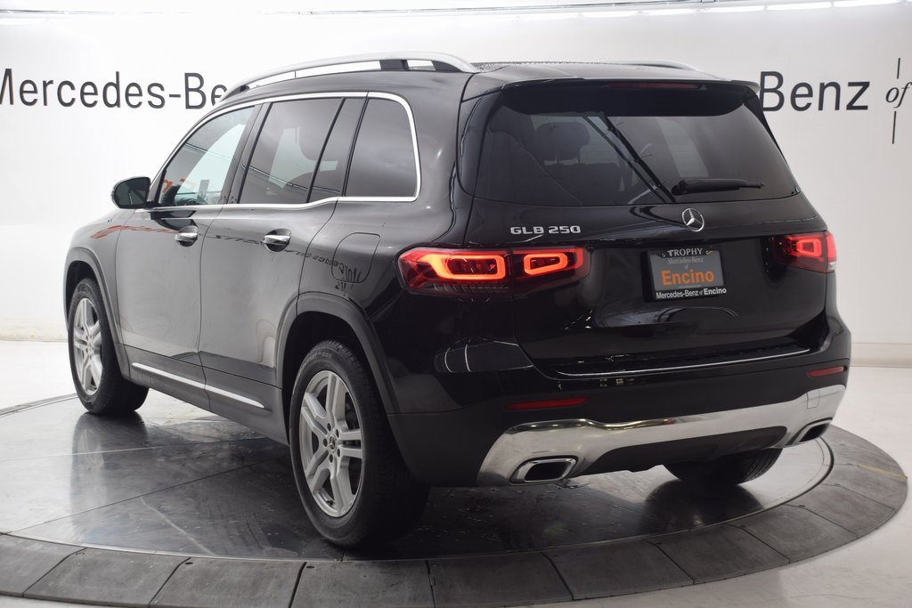 Certified 2022 Mercedes-Benz GLB 250 image 4