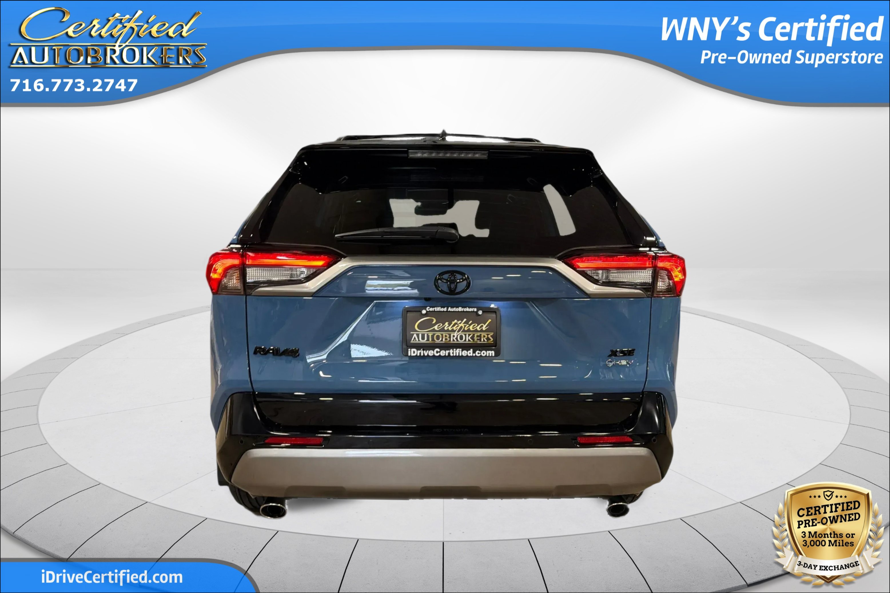 Used 2025 Toyota RAV4 XSE w/ Advanced Technology Package AWD/4WD image 7