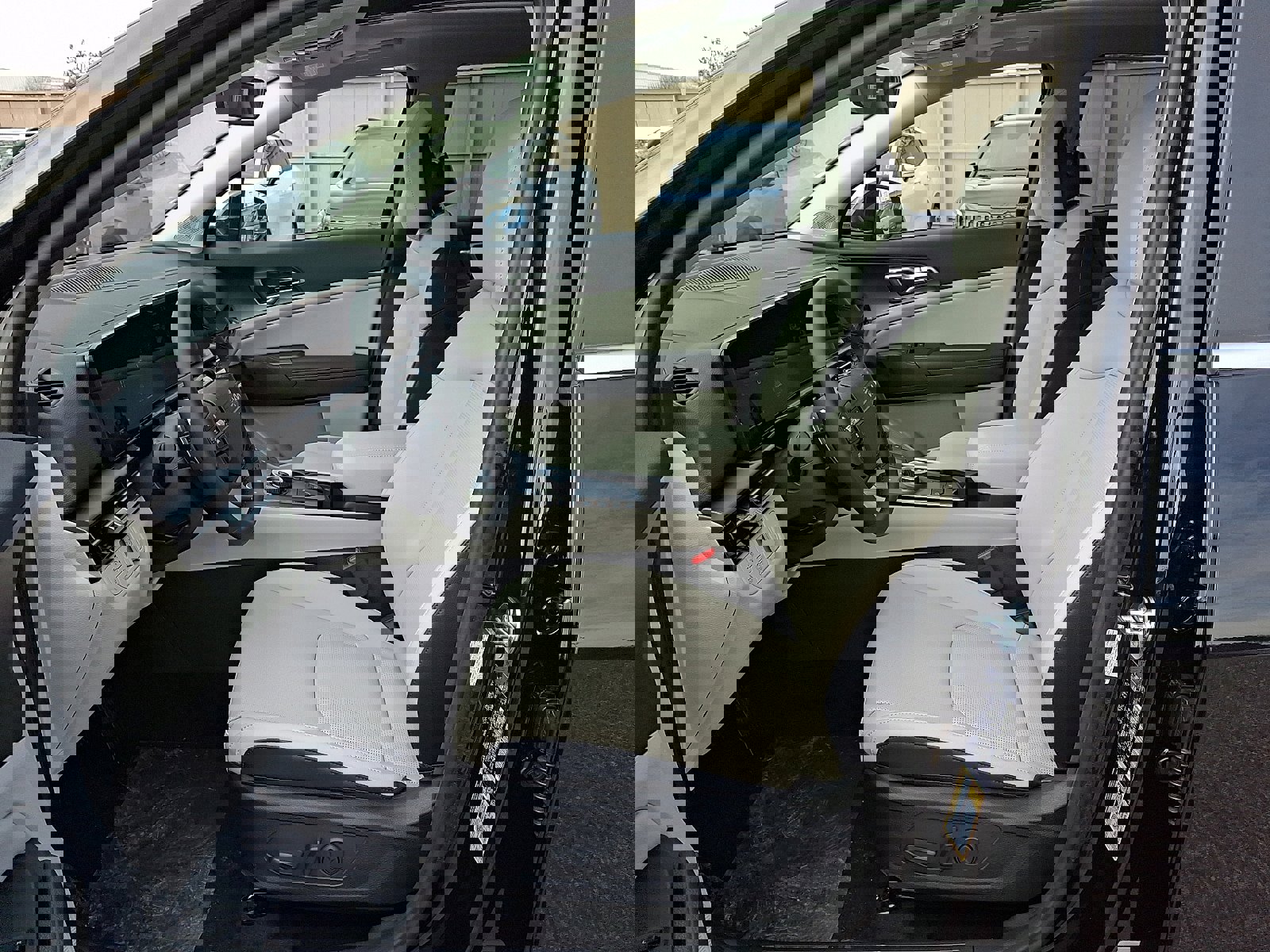 New 2026 Kia Sportage EX image 12