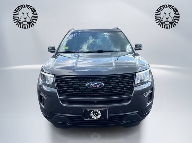 Used 2018 Ford Explorer Sport w/ Equipment Group 401A AWD/4WD image 2