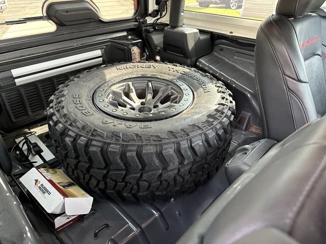 Used 2021 Jeep Wrangler Rubicon w/ Uconnect 4C Nav & Sound Group AWD/4WD image 9