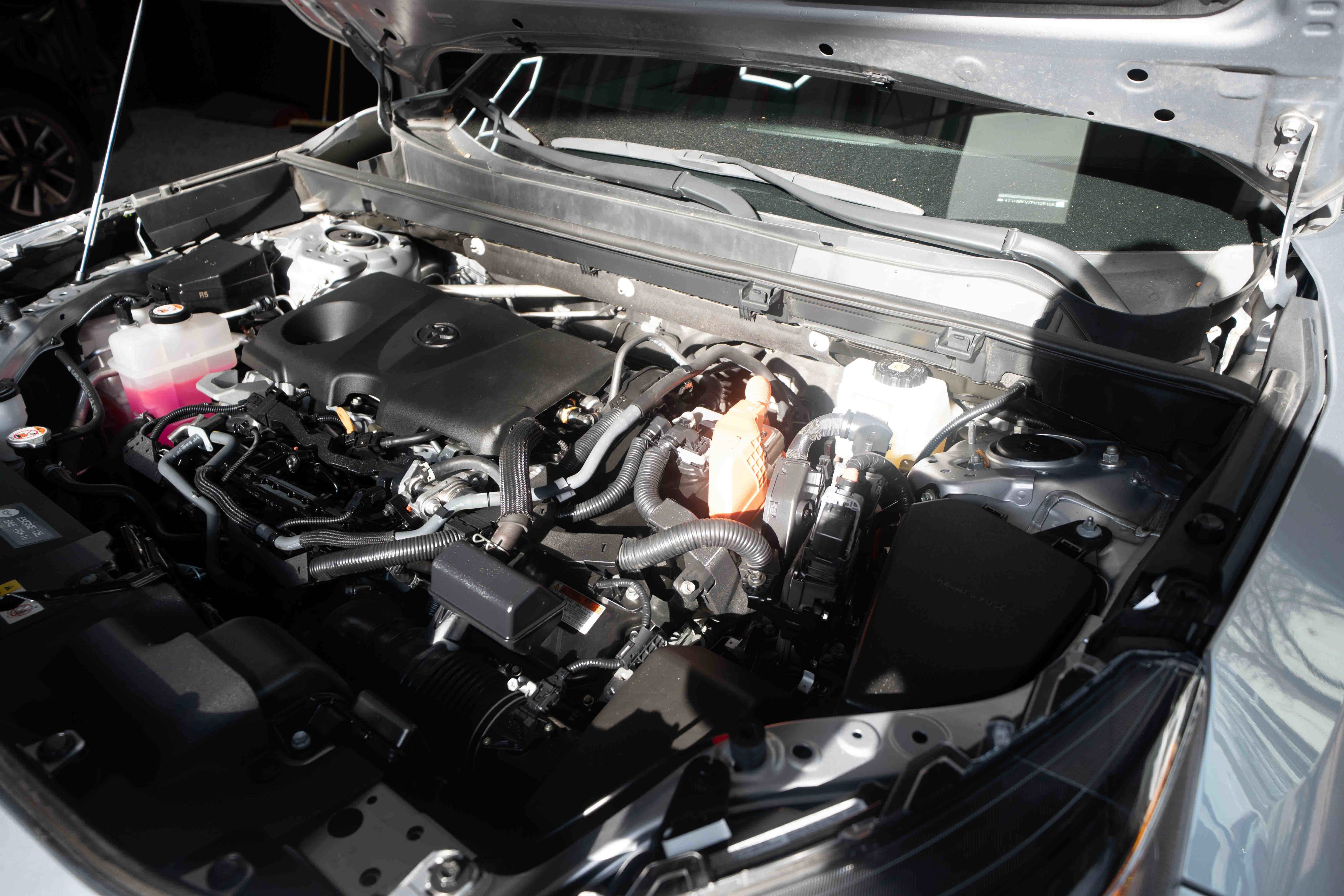 Used 2023 Toyota RAV4 SE image 34