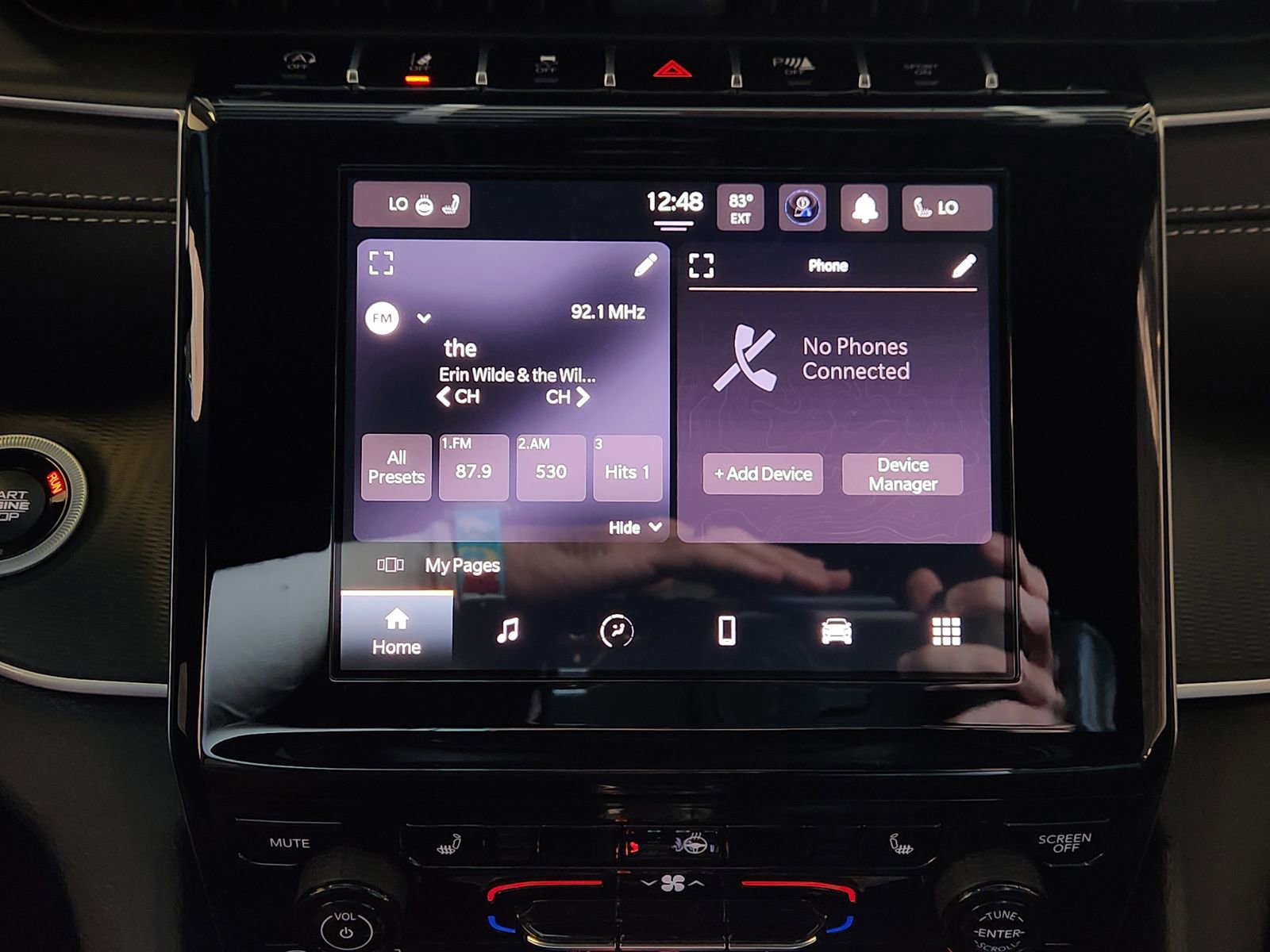 New 2025 Jeep Grand Cherokee L Altitude image 14