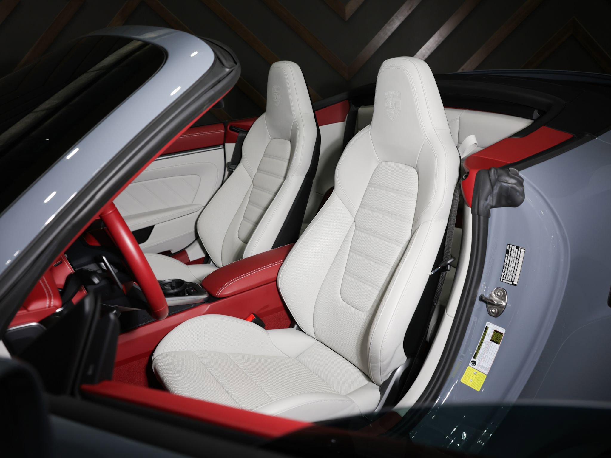 Used 2025 Porsche 911 Turbo S image 35