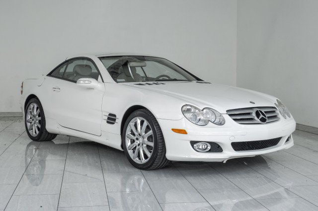 Used 2008 Mercedes-Benz SL 550 image 3