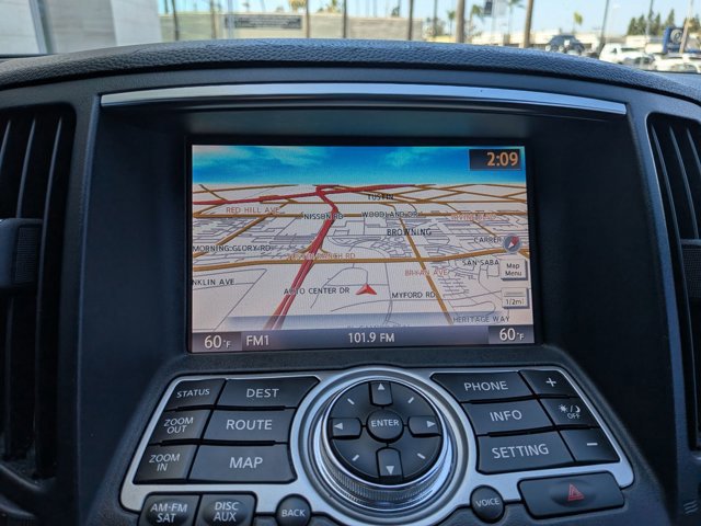 Used 2011 INFINITI G37 Journey w/ Premium Pkg image 13