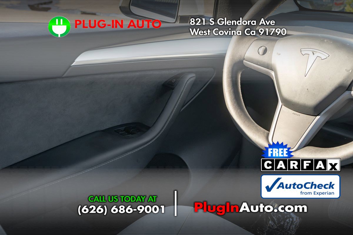 Used 2025 Tesla Model Y Long Range image 17