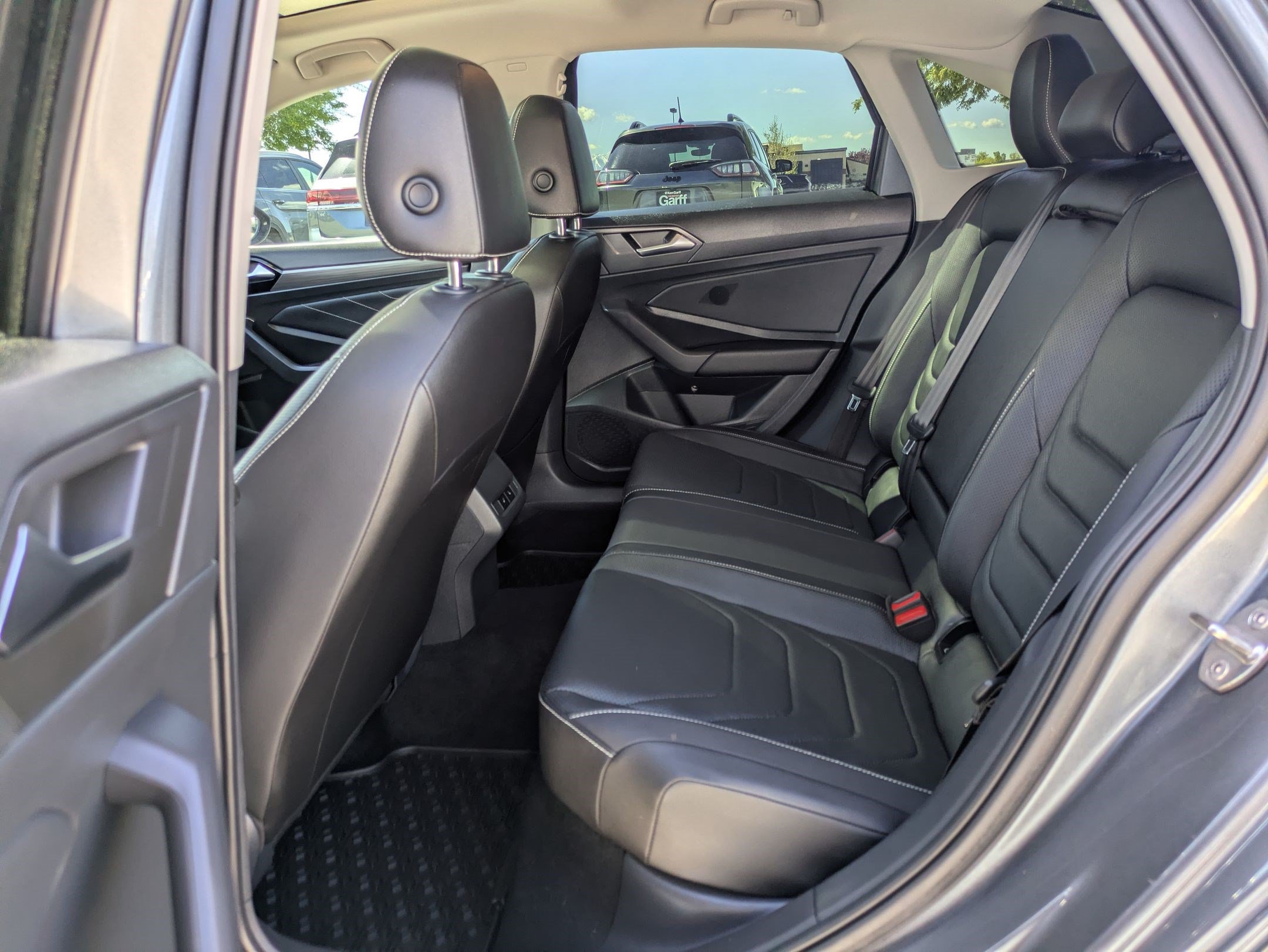 Used 2022 Volkswagen Jetta SEL FWD image 31