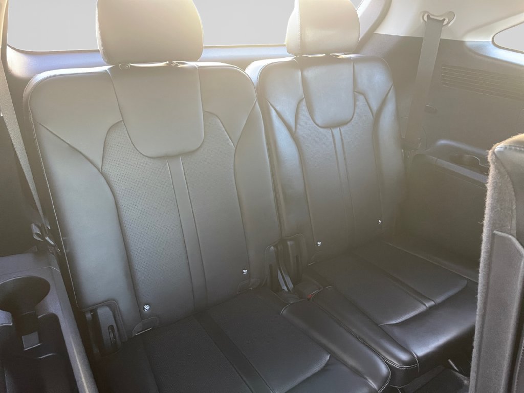 Certified 2024 Kia Sorento S w/ Panoramic Sunroof Package AWD/4WD image 14