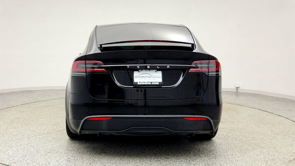 Used 2024 Tesla Model X image 6