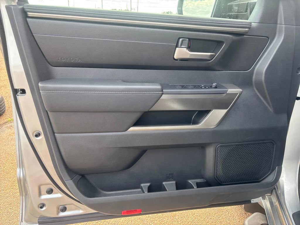 New 2026 Toyota Tundra SR5 image 7