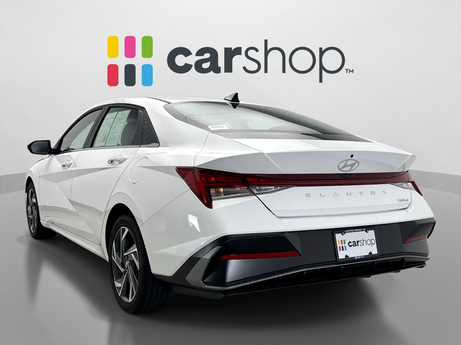 Used 2026 Hyundai Elantra Limited FWD image 3