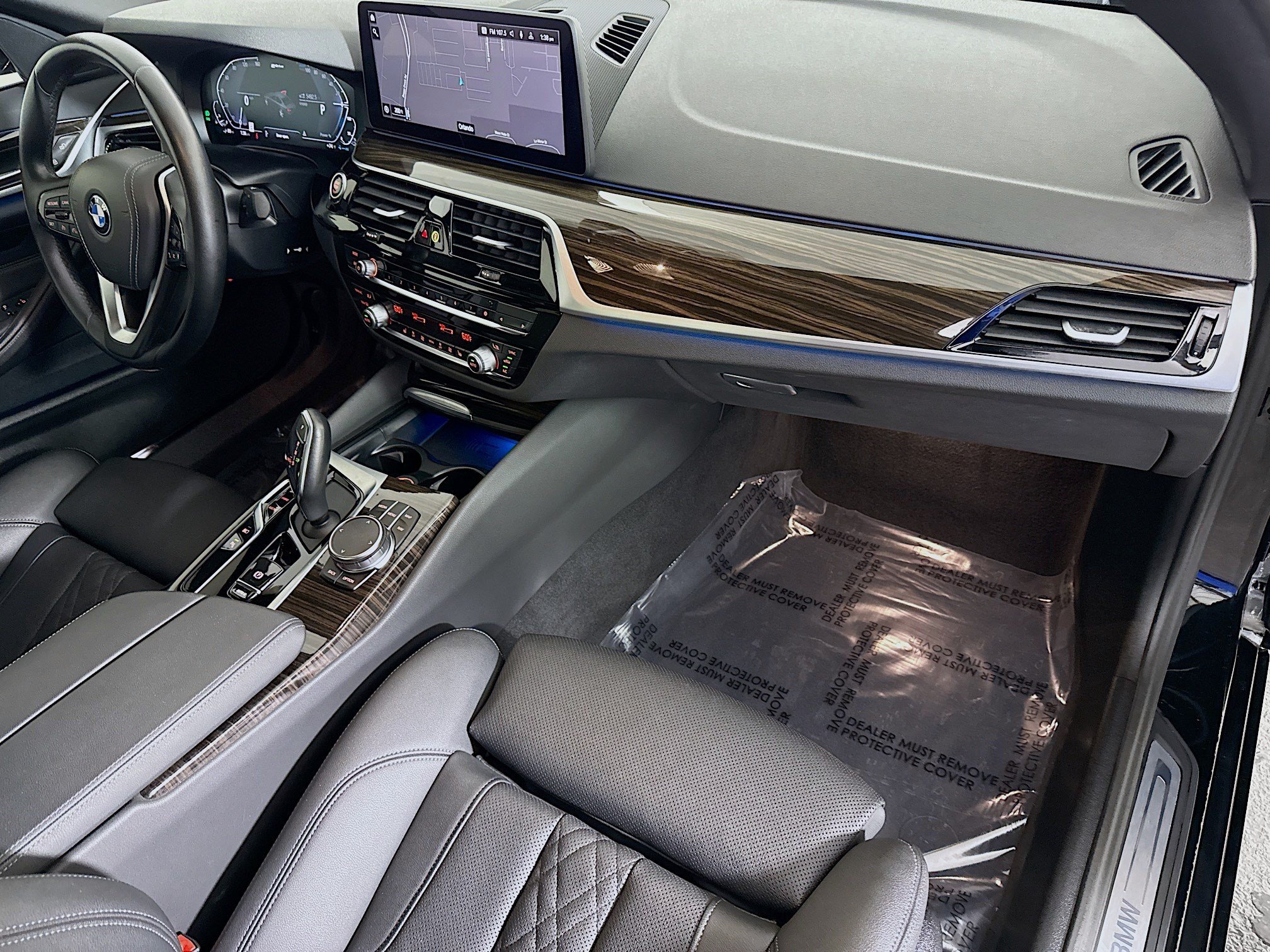Used 2023 BMW 530e w/ Convenience Package RWD image 30