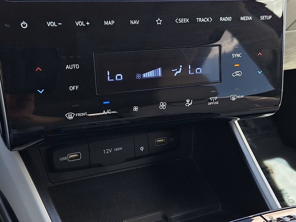 Certified 2022 Hyundai Tucson Limited AWD/4WD image 24