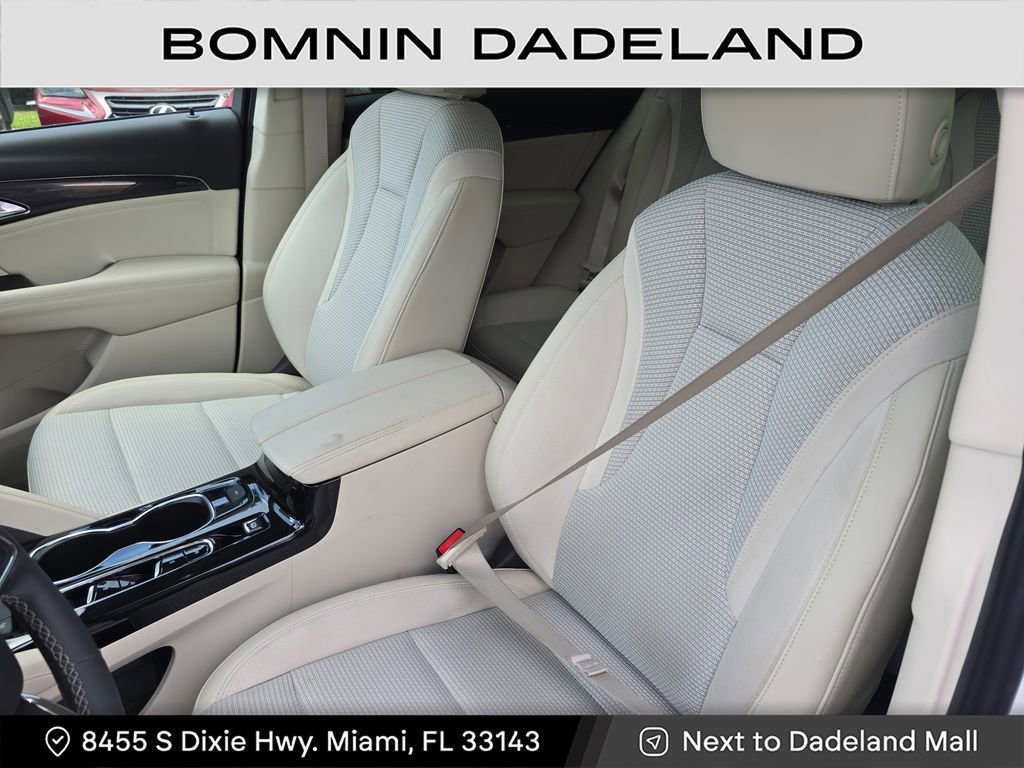 Used 2023 Buick Envision Preferred image 19