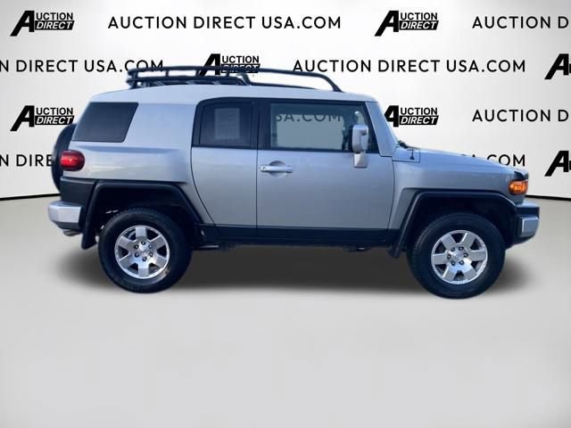 Used 2010 Toyota FJ Cruiser 4WD image 21