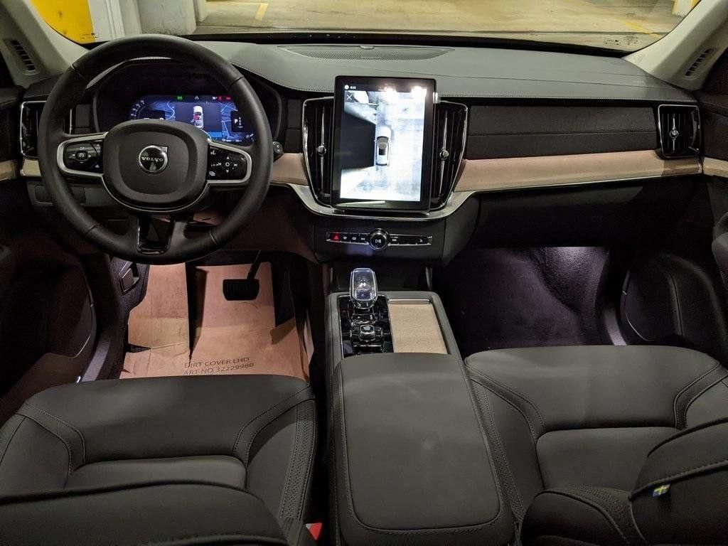 New 2026 Volvo XC90 B6 Plus w/ Protection Package Premier AWD/4WD image 12