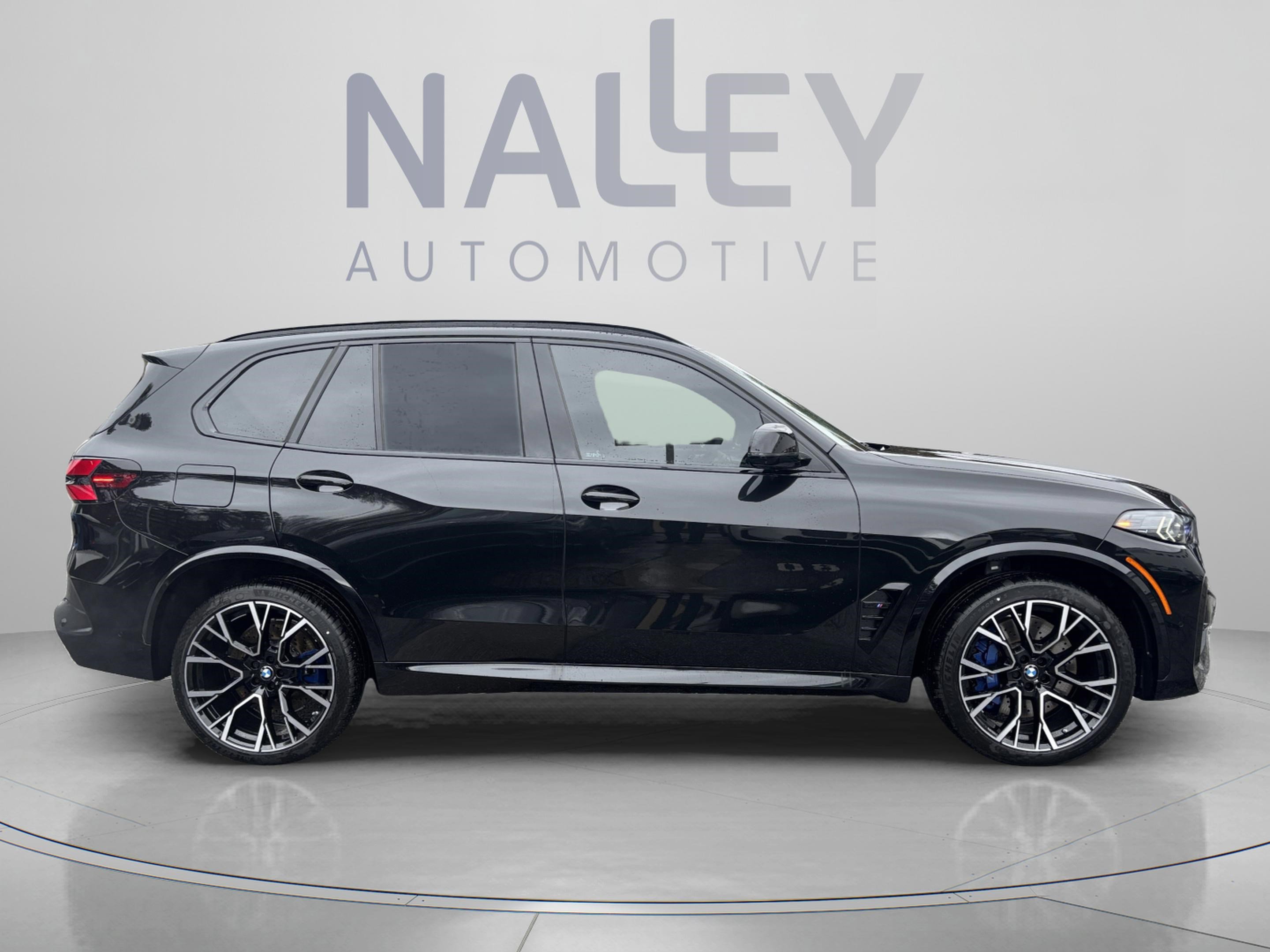 New 2026 BMW X5 M Competition w/ Executive Package AWD/4WD image 4