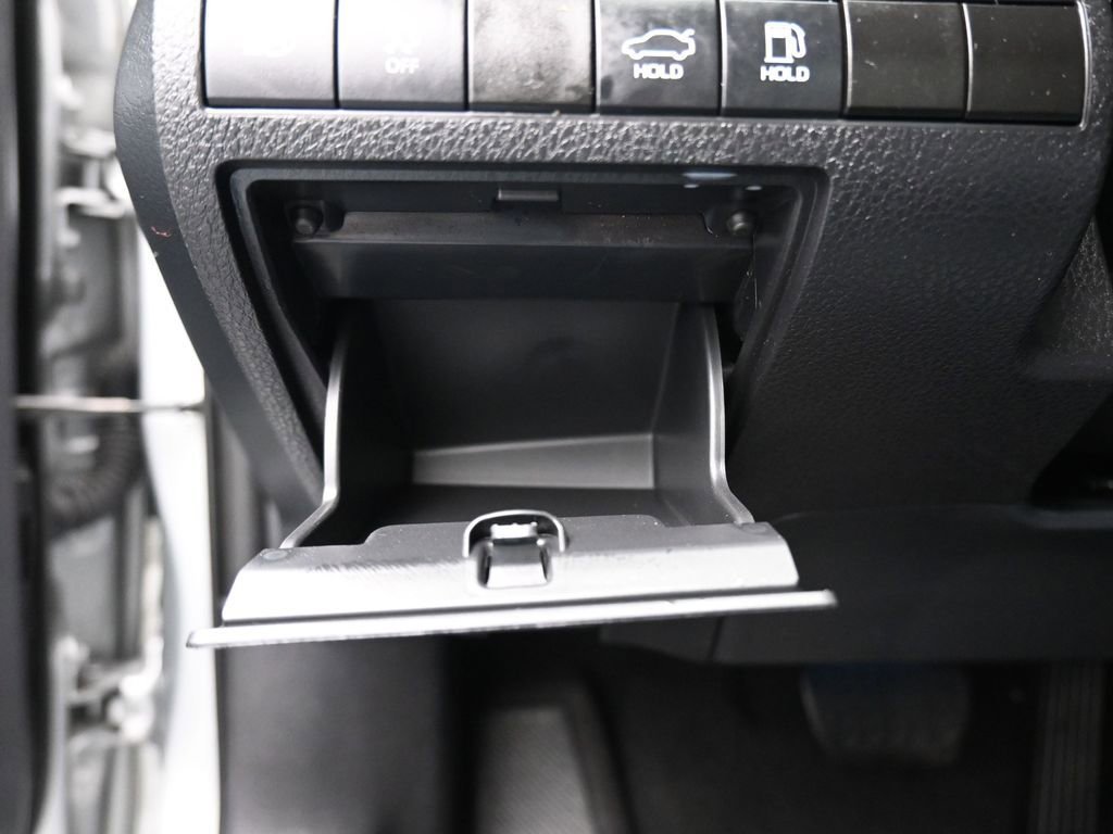 Used 2021 Toyota Camry XSE w/ Navigation Package image 27