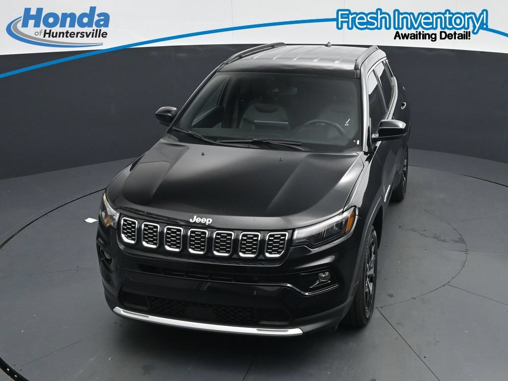 Used 2025 Jeep Compass Limited AWD/4WD image 19