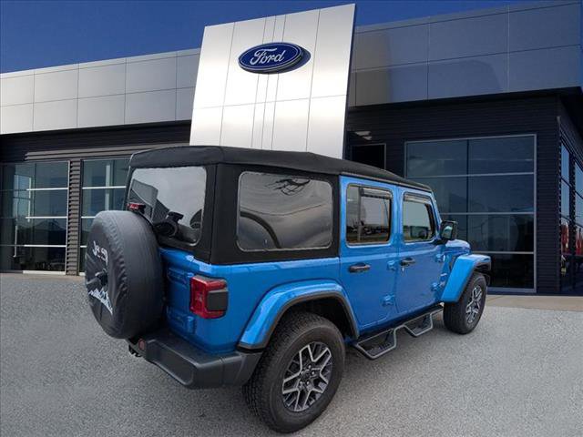 Used 2024 Jeep Wrangler Unlimited Sahara image 2