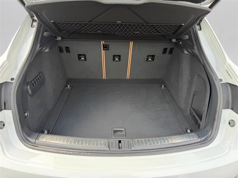 Used 2017 Porsche Macan S image 16