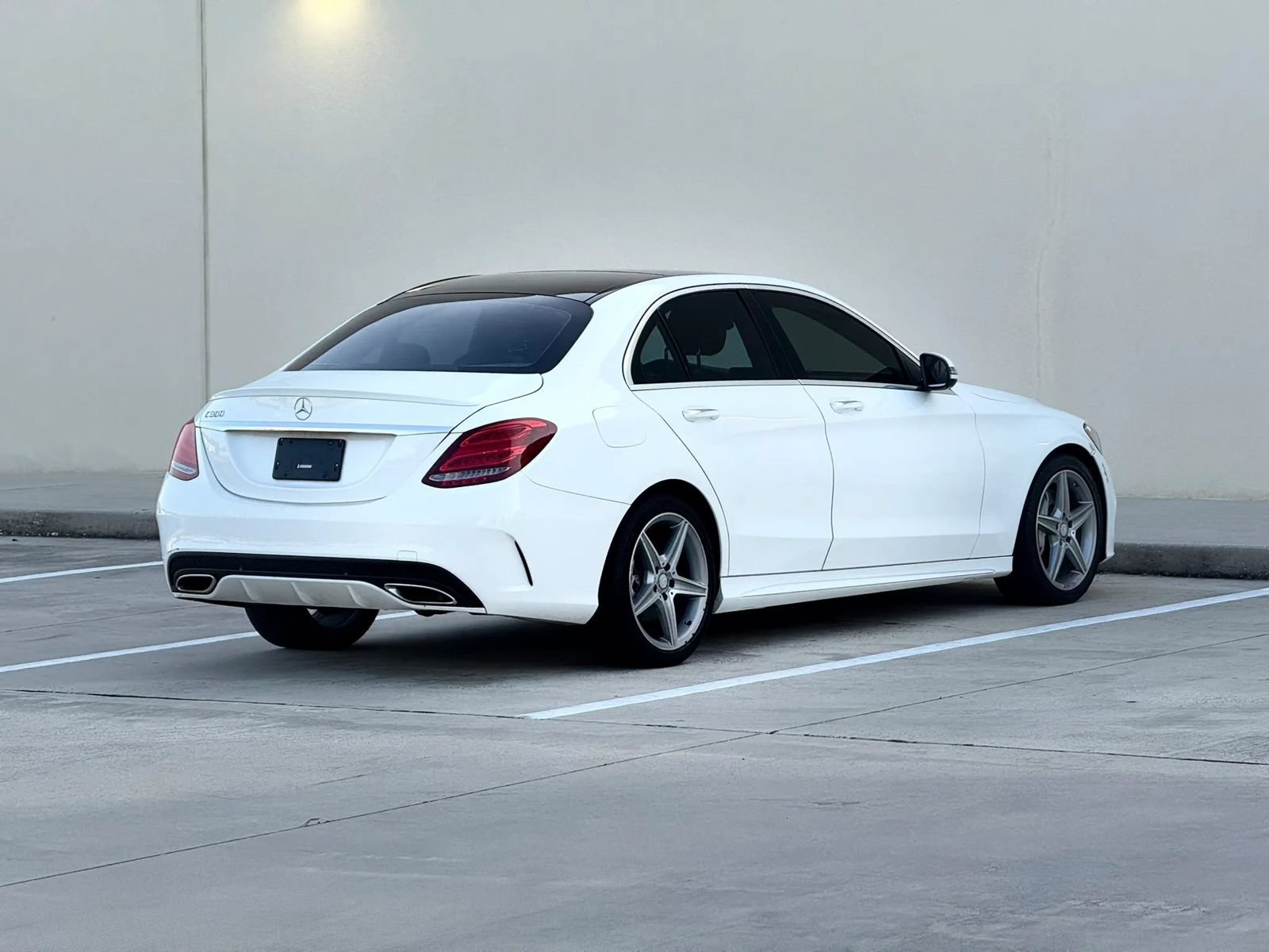 Used 2016 Mercedes-Benz C 300 Sedan image 7