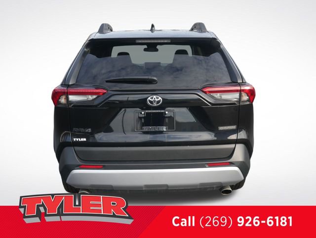 Used 2024 Toyota RAV4 Adventure AWD/4WD image 7