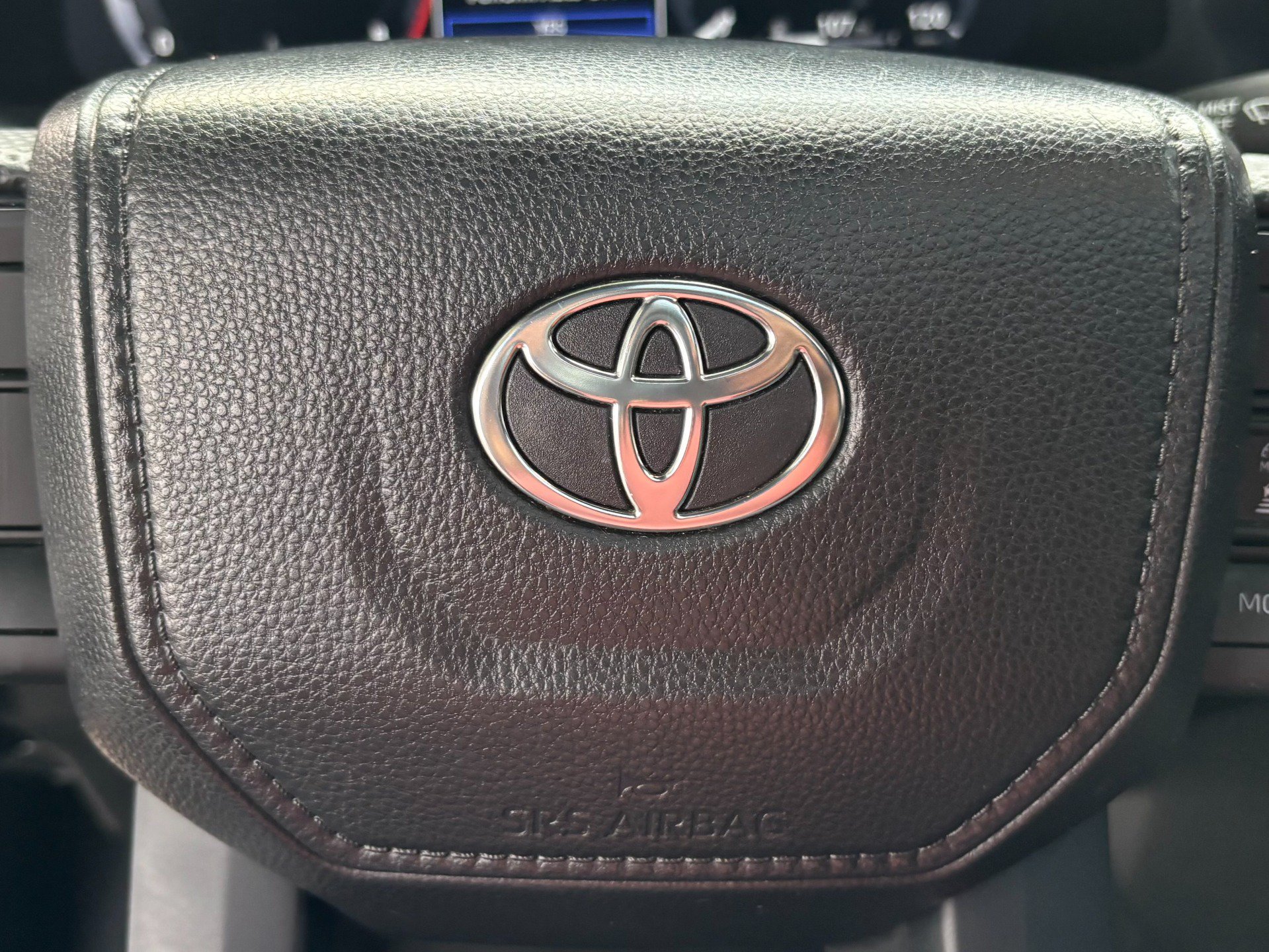 Used 2024 Toyota Tacoma TRD Pro AWD/4WD image 33