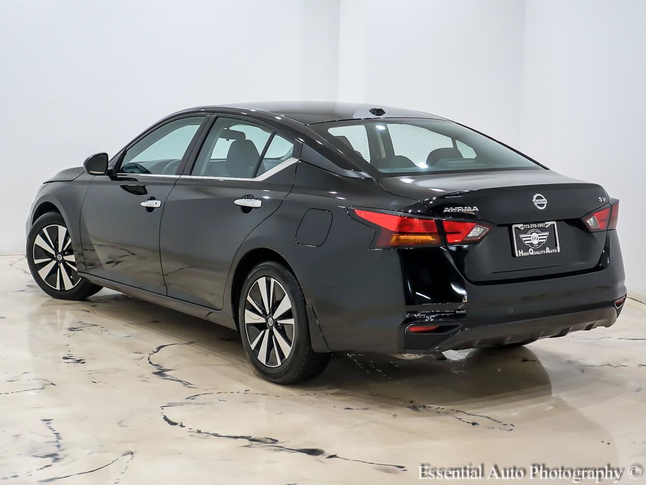 Used 2022 Nissan Altima 2.5 SV FWD image 10