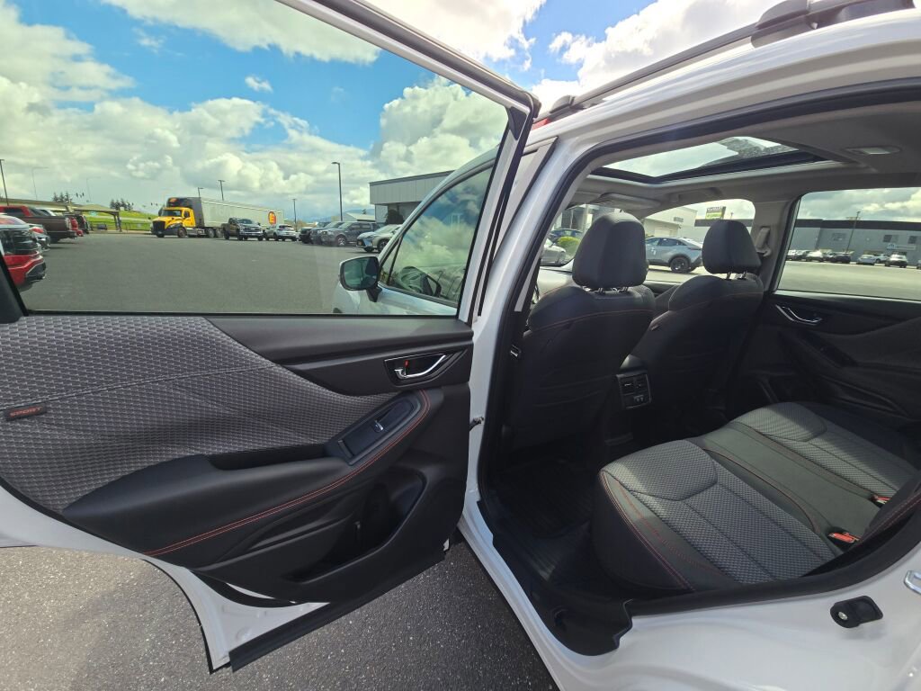 Used 2024 Subaru Forester Sport image 12