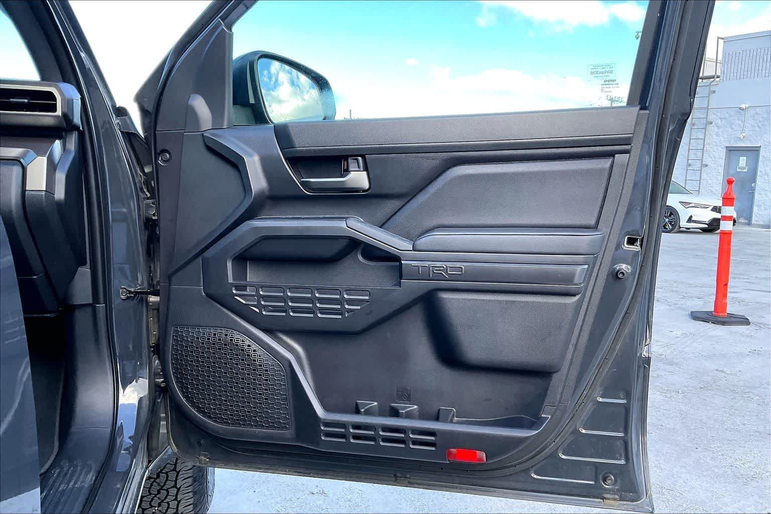 Used 2025 Toyota Tacoma TRD Off-Road AWD/4WD image 28