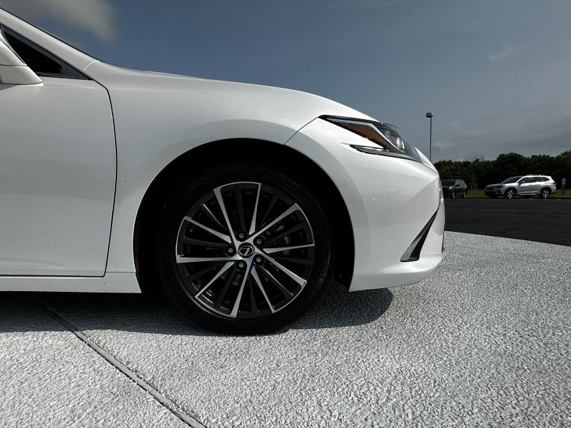Used 2022 Lexus ES 350 w/ Premium Package FWD image 34