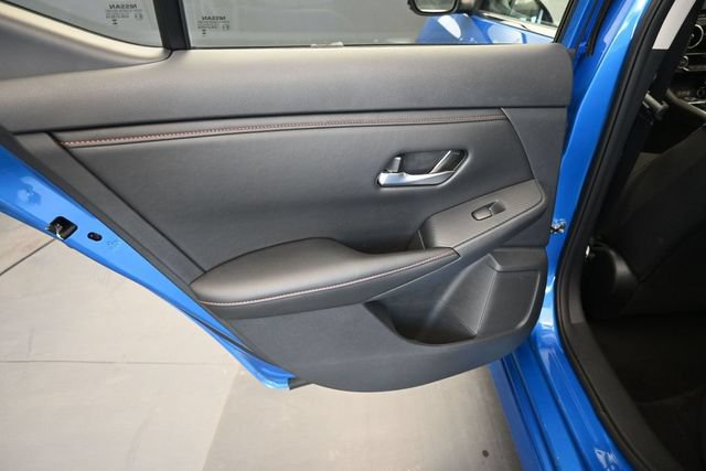 Used 2025 Nissan Sentra SR w/ Trunk Package FWD image 19