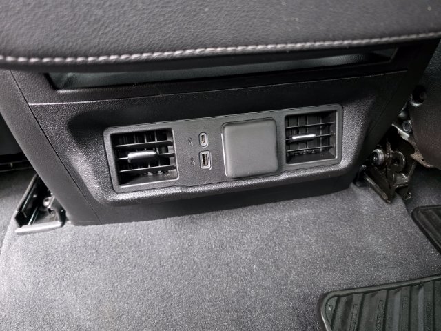 Used 2023 Chevrolet Silverado 1500 LT AWD/4WD image 15