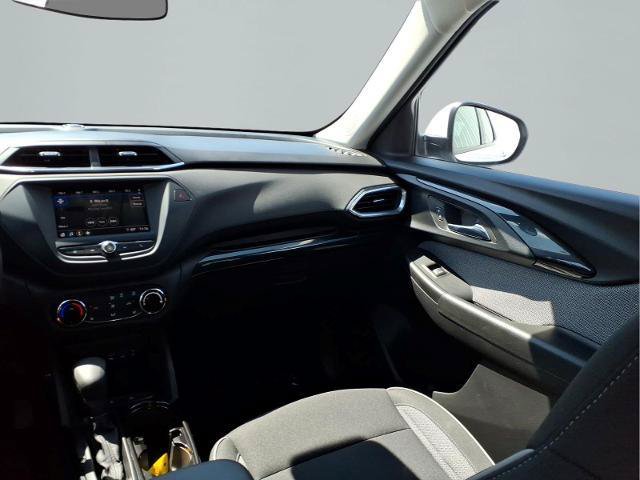 Used 2023 Chevrolet TrailBlazer LT FWD image 8