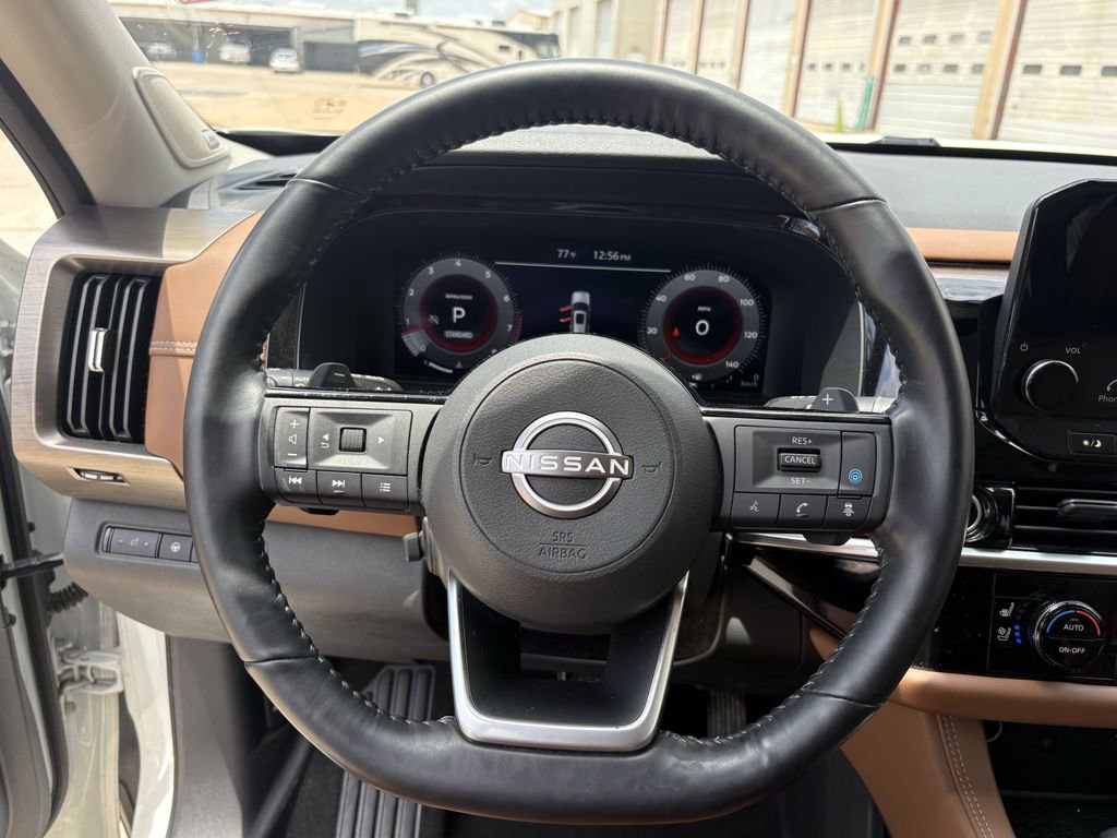 Used 2023 Nissan Pathfinder Platinum w/ Cargo Package FWD image 17