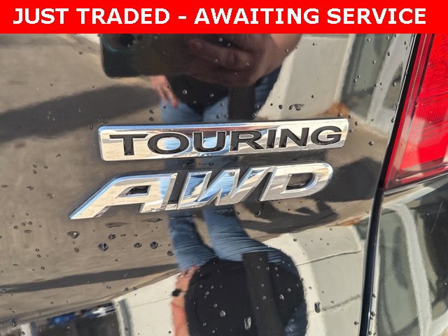 Used 2017 Honda Pilot Touring image 9