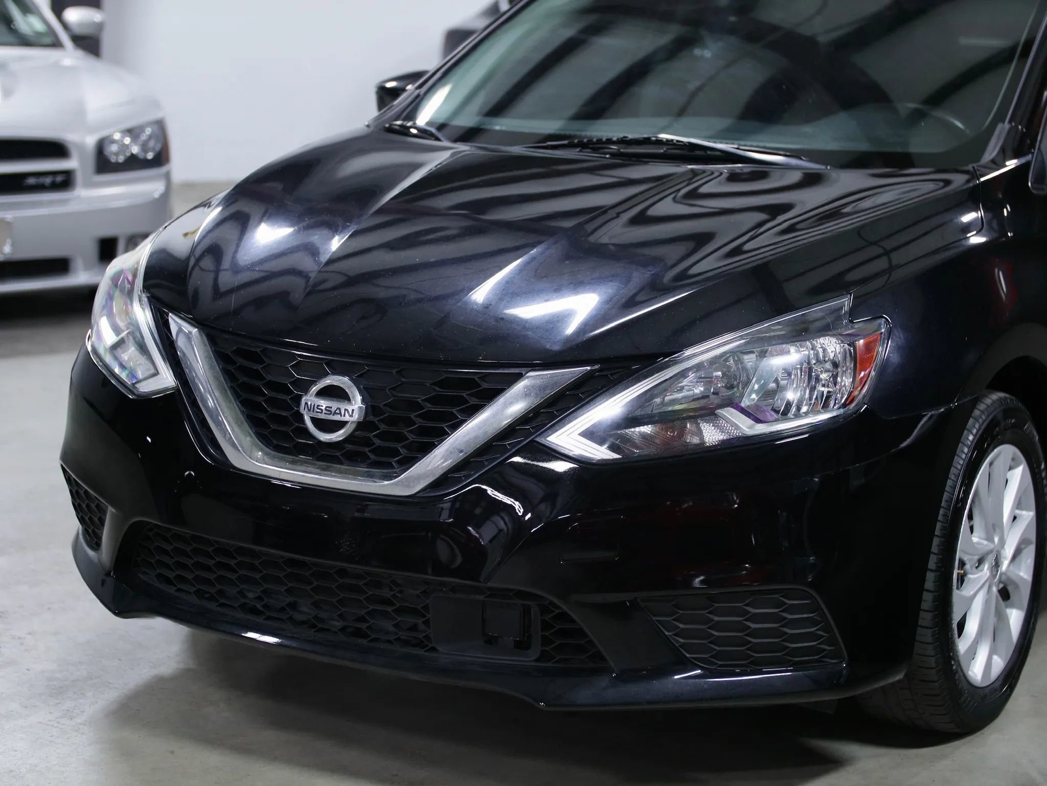 Used 2019 Nissan Sentra SV FWD image 6
